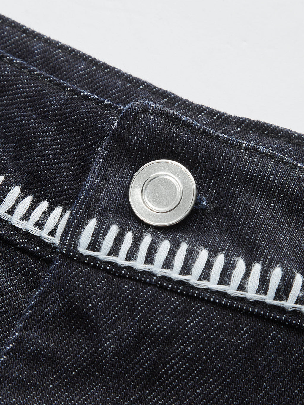 Contrast Trim Denim Shorts