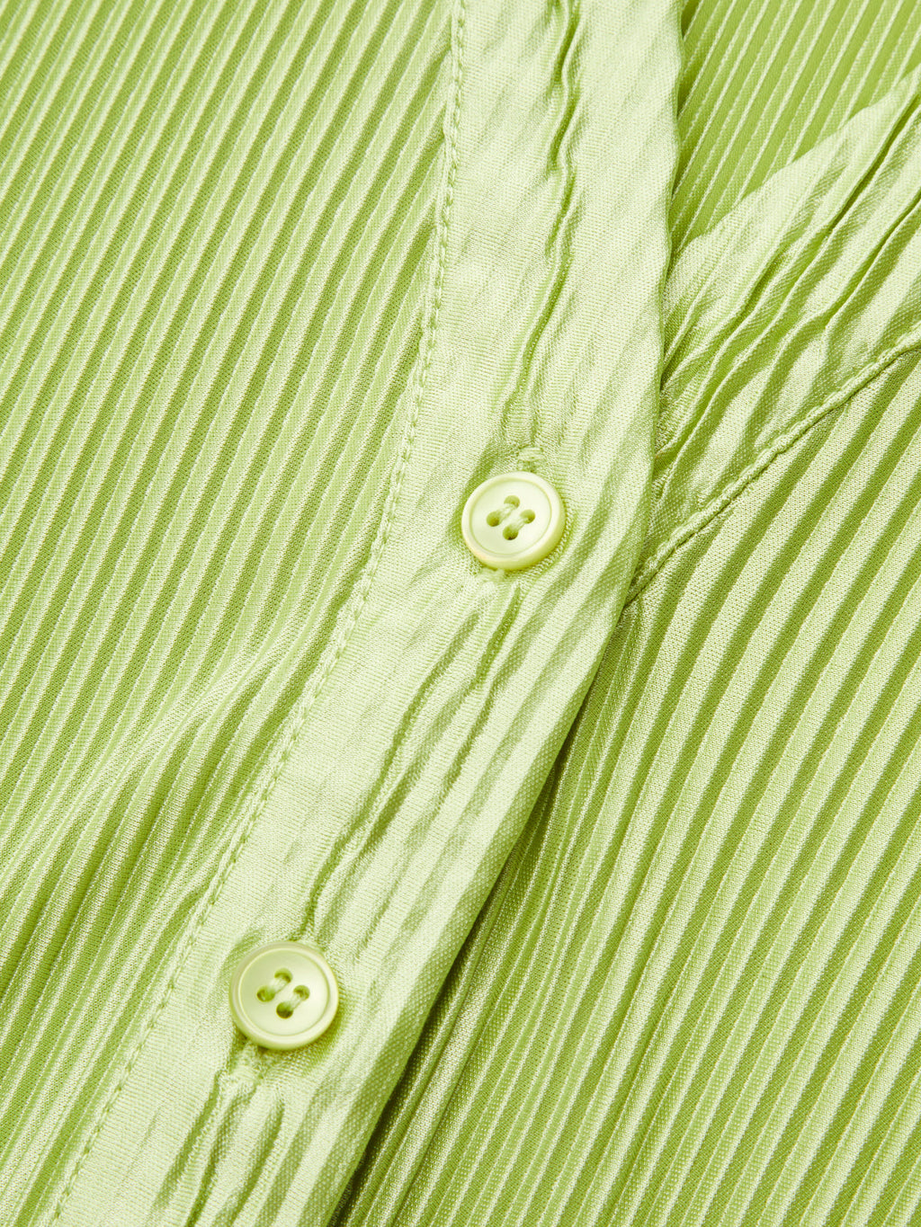 Pleated Twist Front Crop Shirt & Shorts Set