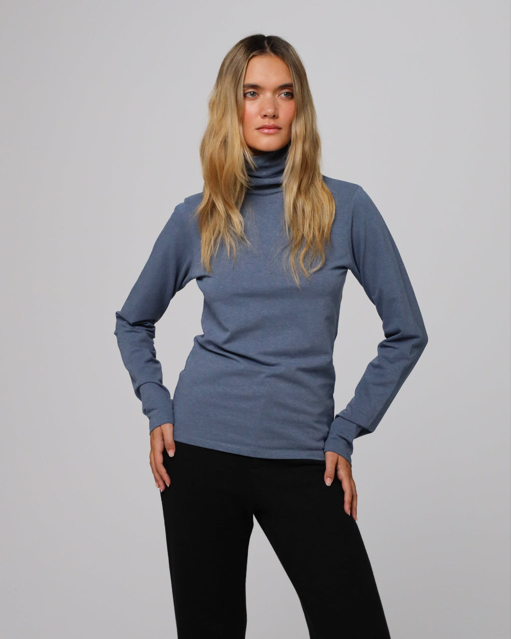 Hemp Essentials Mockneck
